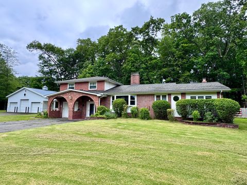 2 Columbo Terrace Windsor Locks CT 06096