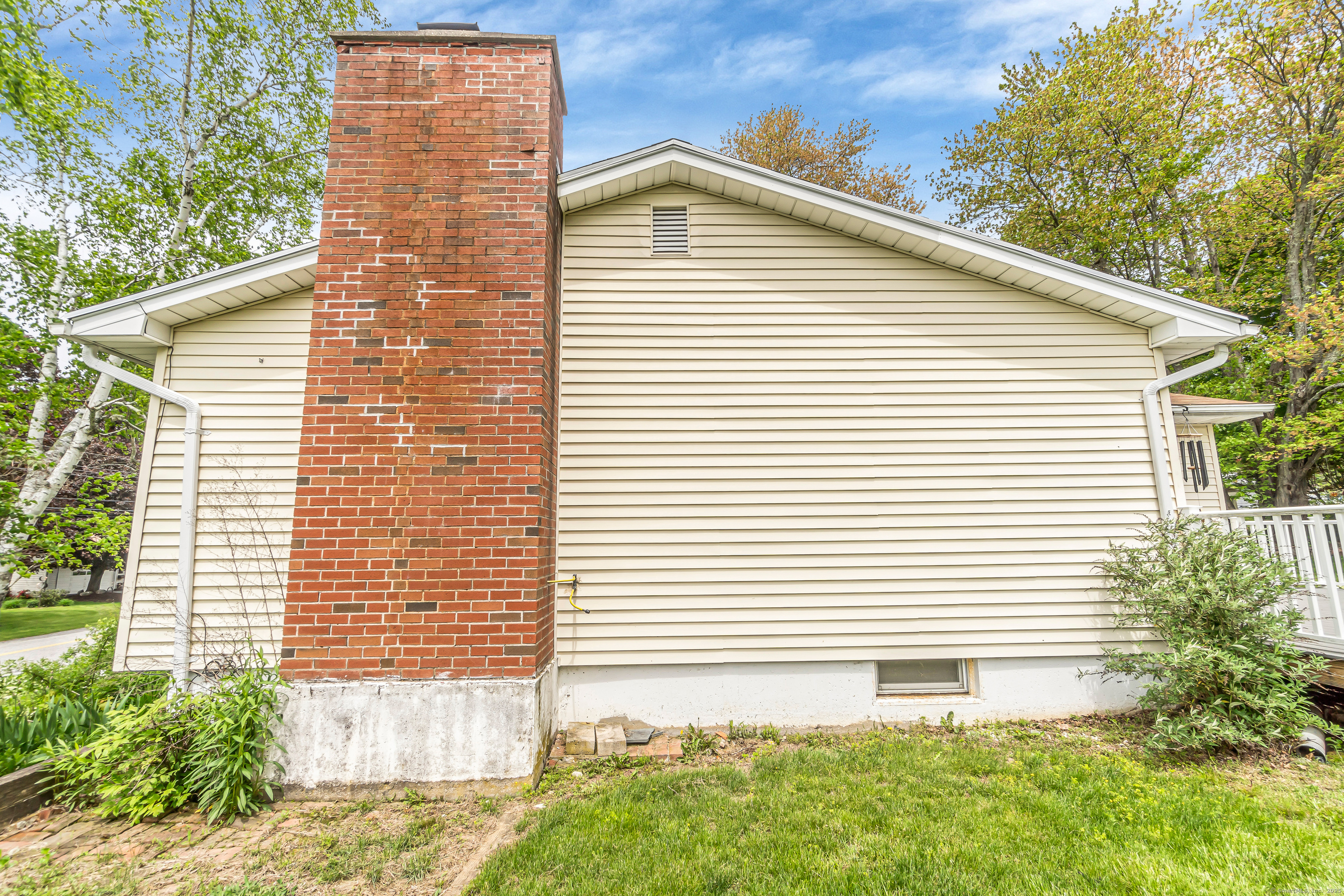 211 Fairlawn Drive, Torrington, Connecticut image 10