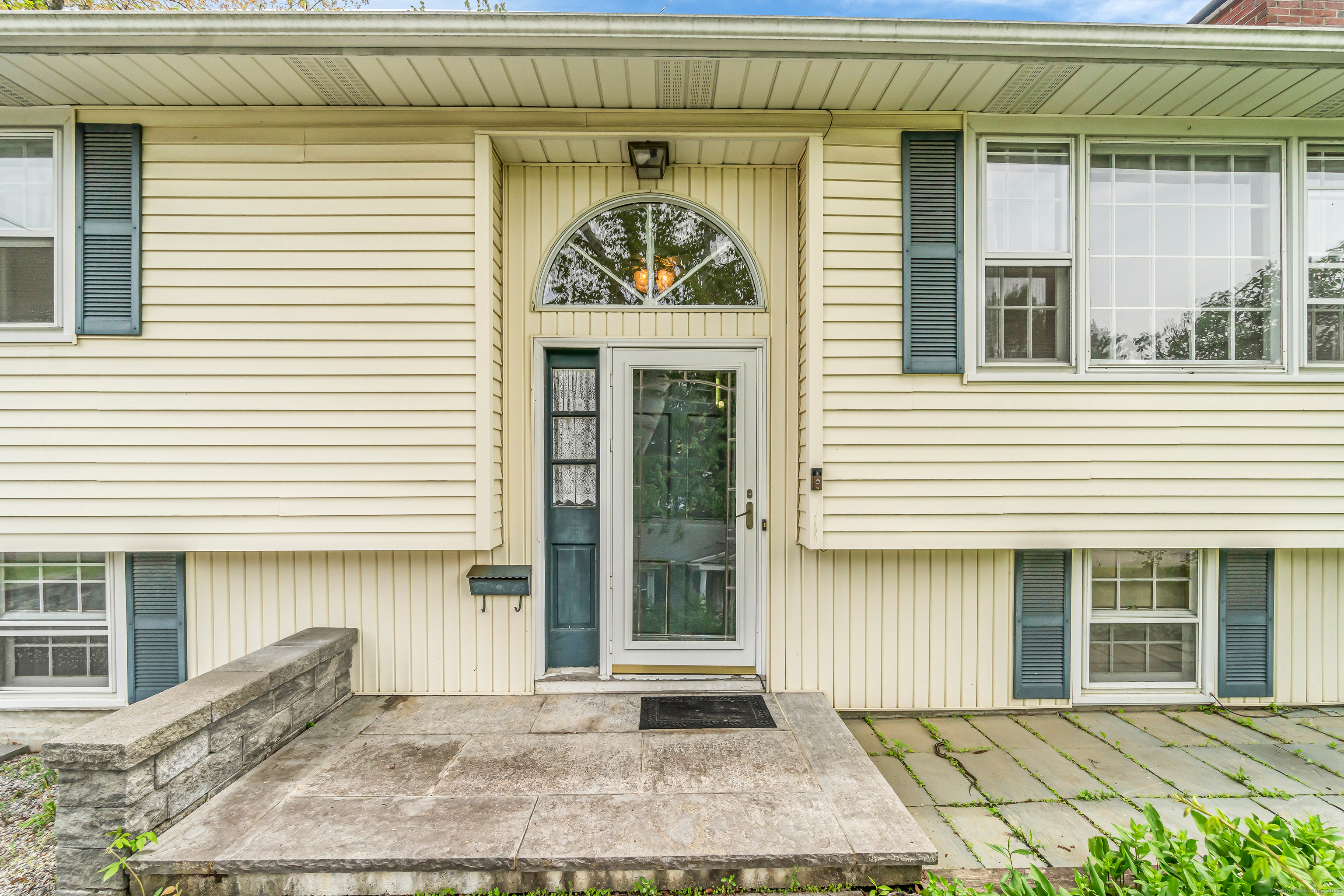 211 Fairlawn Drive, Torrington, Connecticut image 2