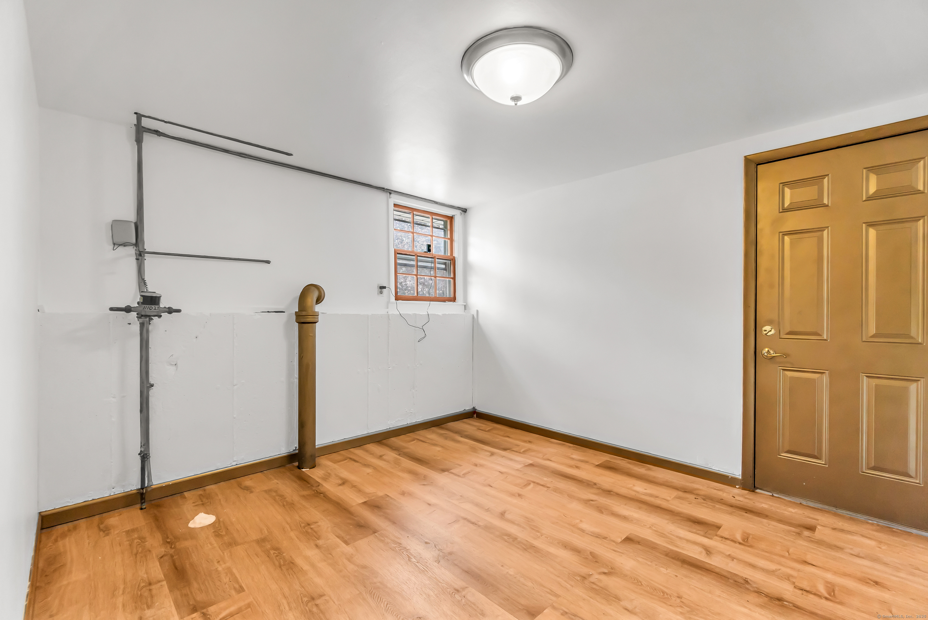 211 Fairlawn Drive, Torrington, Connecticut image 36