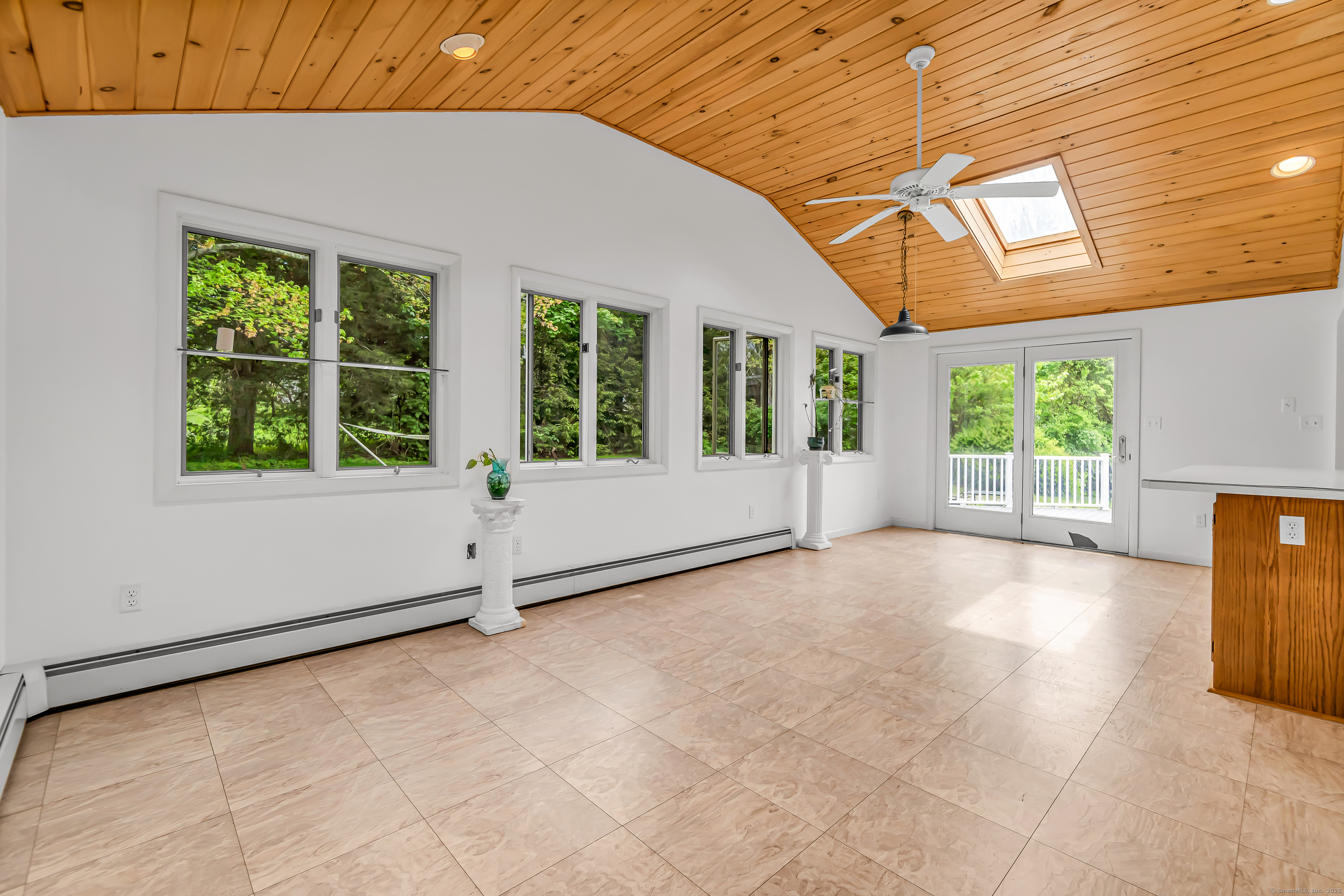 211 Fairlawn Drive, Torrington, Connecticut image 12