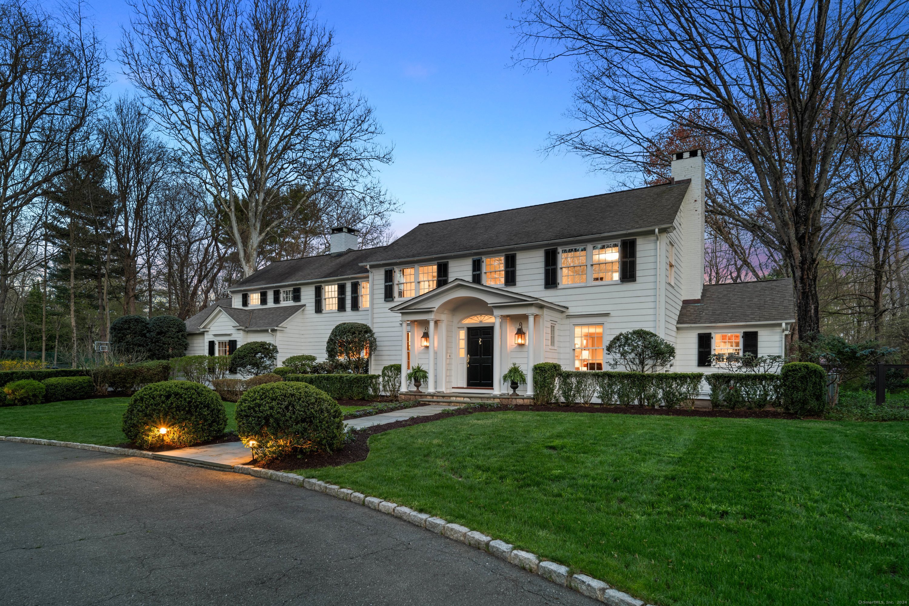 Property for Sale at 72 Coleytown Road, Westport, Connecticut - Bedrooms: 4 
Bathrooms: 5.5 
Rooms: 11  - $3,349,000