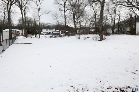 Tiny photo for 819 Matianuck Avenue, Windsor, CT 06095 (MLS # 24147370)