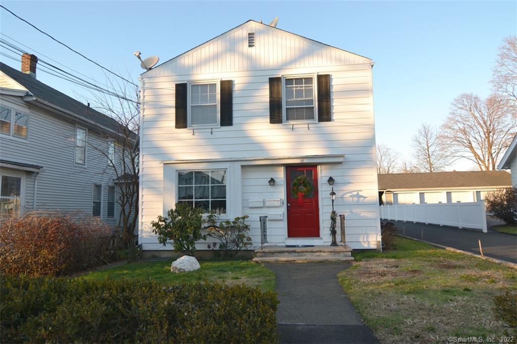 Photo 1 of 17 4th Street 2, Norwalk, Connecticut, $1,900, Web #: 170481671