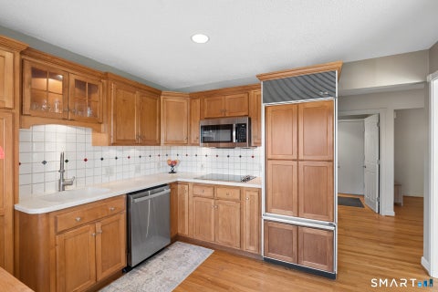 Tiny photo for 25 Applewood Lane #25, Avon, CT 06001 (MLS # 24217495)