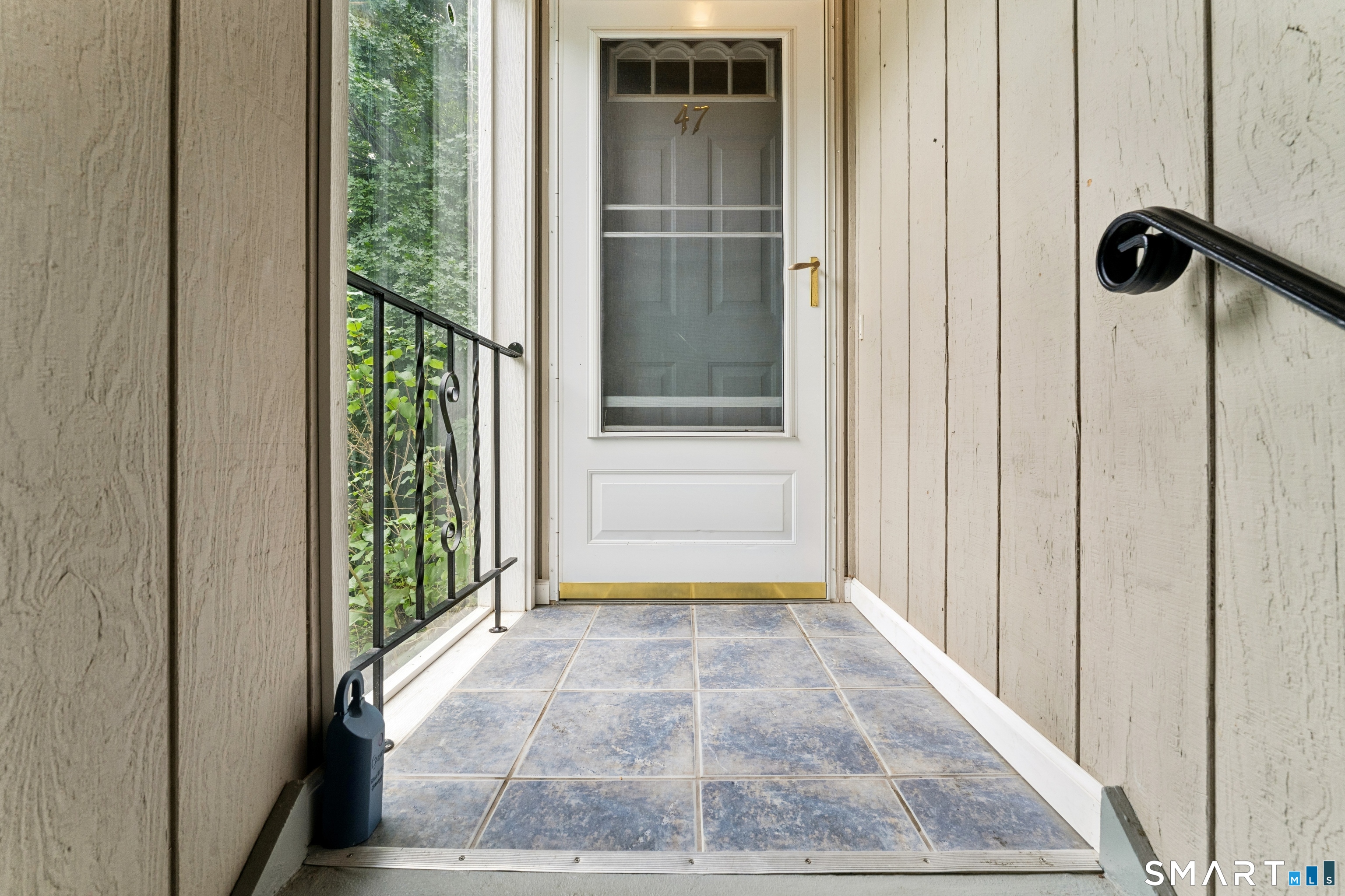 25 Padanaram Road 47