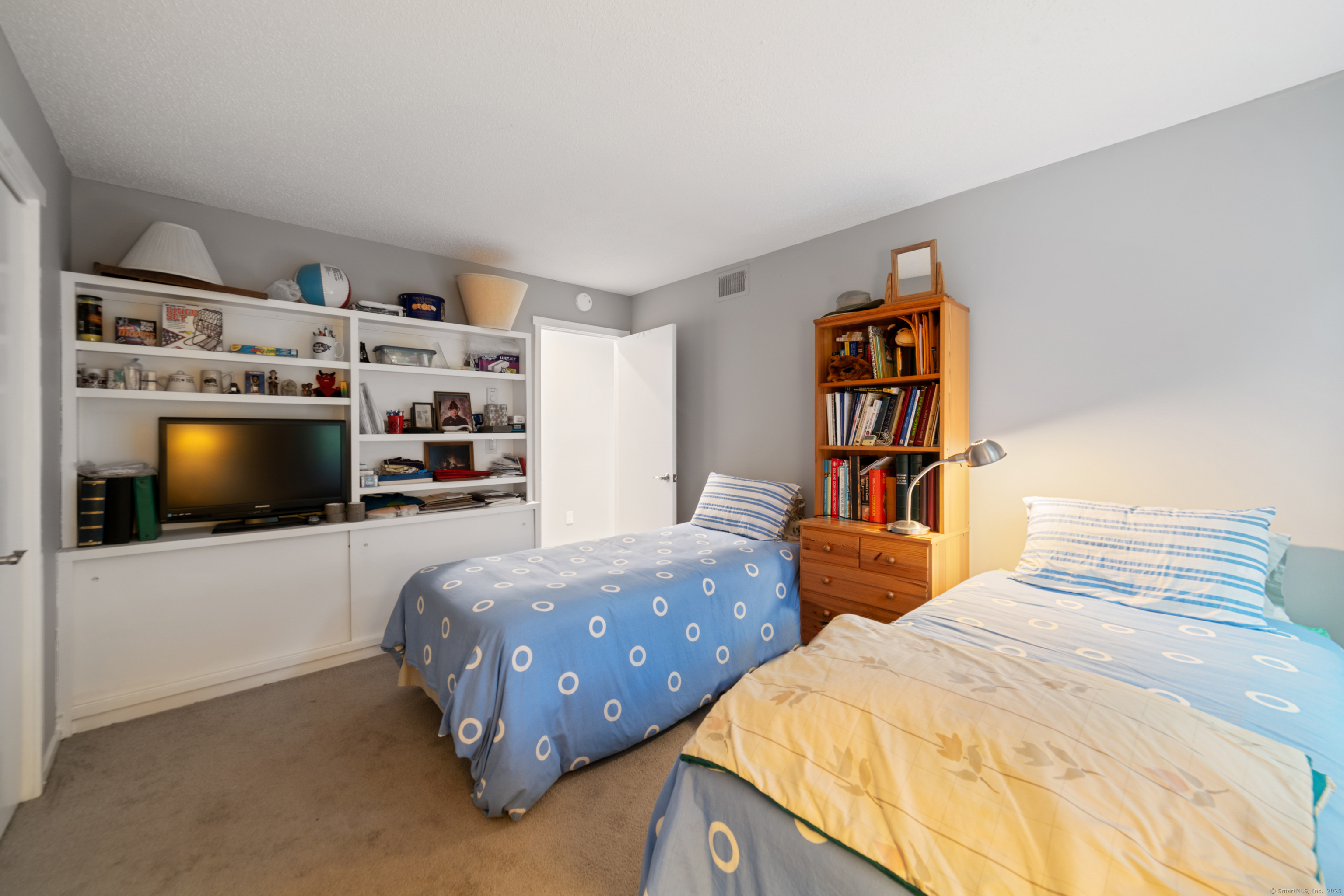 669 Heritage Village #B, Southbury, Connecticut image 19