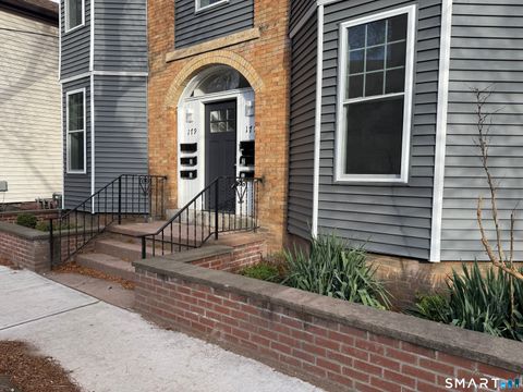 Tiny photo for 177 Chestnut Street #2L, New Haven, CT 06511 (MLS # 24163517)
