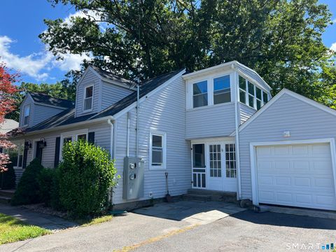 32 Woodland Street Plainville CT 06062