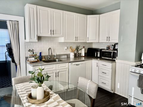 Tiny photo for 82 Maple Street, Manchester, CT 06040 (MLS # 24148052)