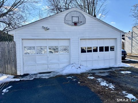 Tiny photo for 82 Maple Street, Manchester, CT 06040 (MLS # 24148052)