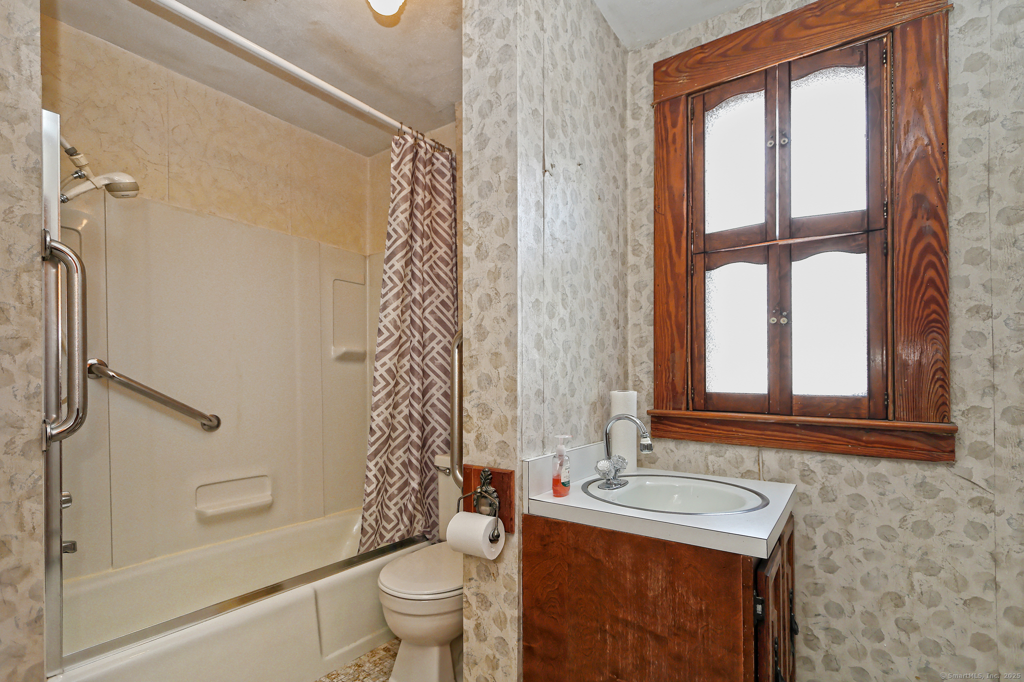 145 Hemlock Street, West Haven, Connecticut image 14