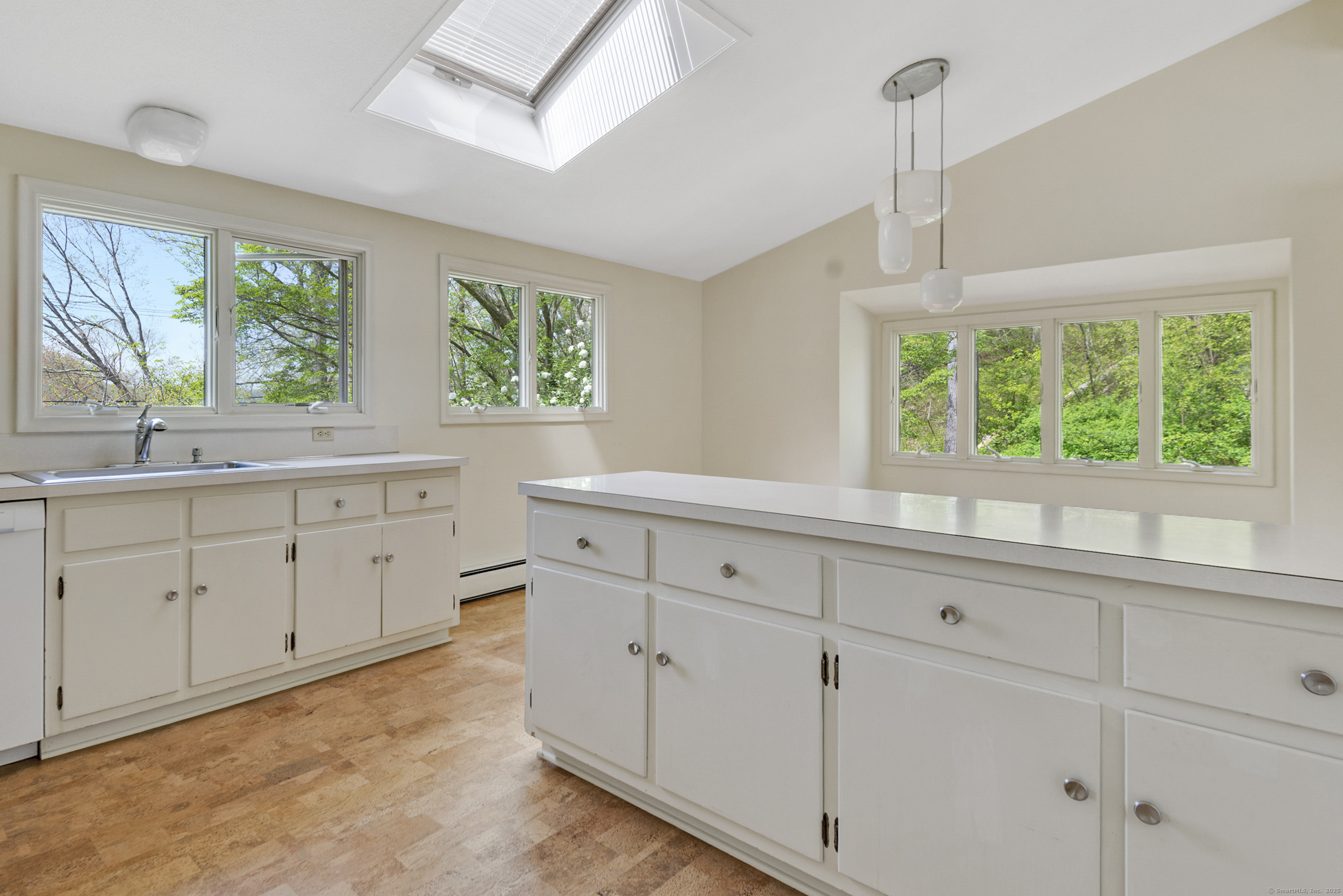 102 Colonial Road, Guilford, Connecticut image 12