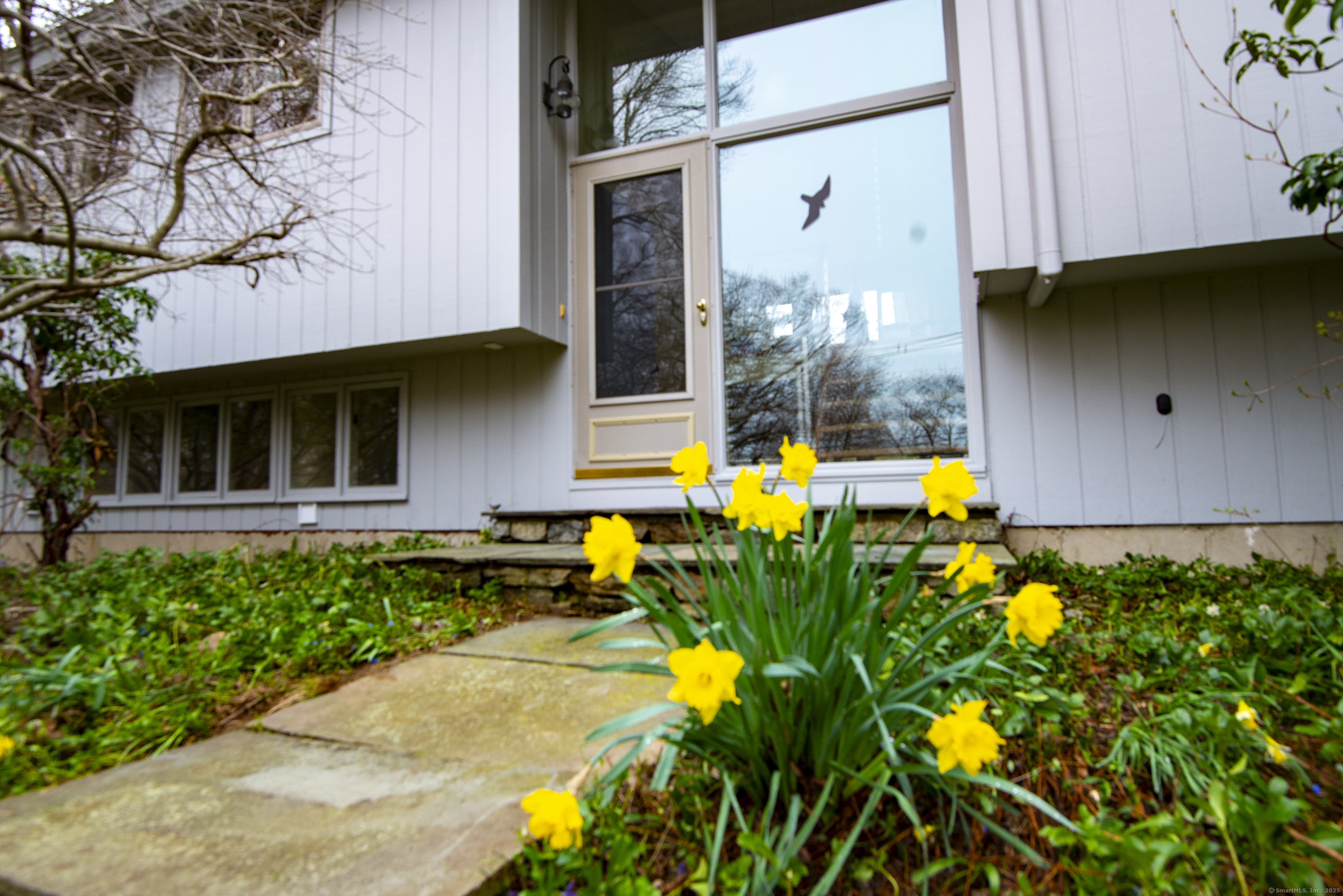 102 Colonial Road, Guilford, Connecticut image 2