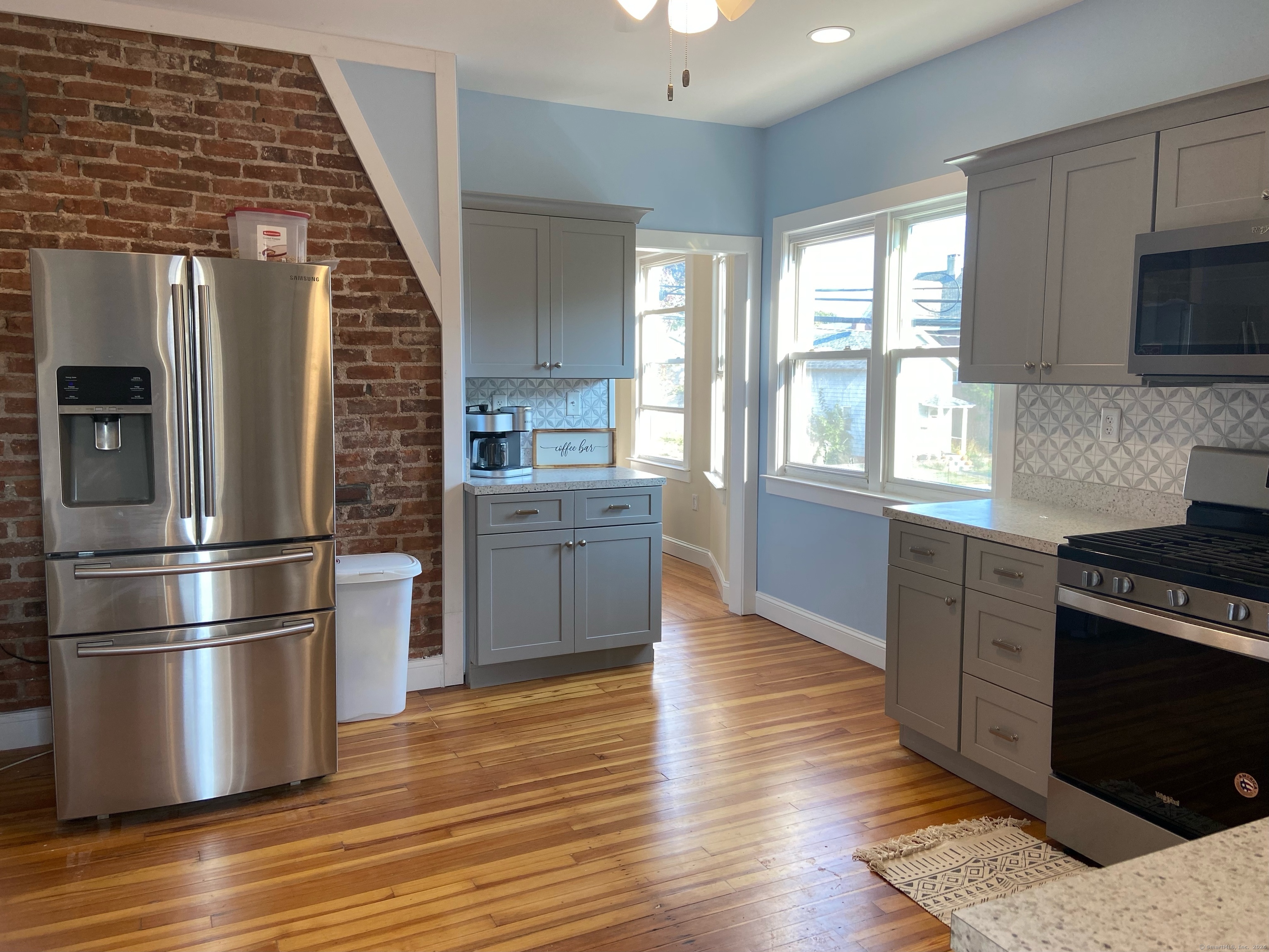 Property for Sale at Peck Avenue, West Haven, Connecticut - Bedrooms: 7 
Bathrooms: 3 
Rooms: 13  - $540,000