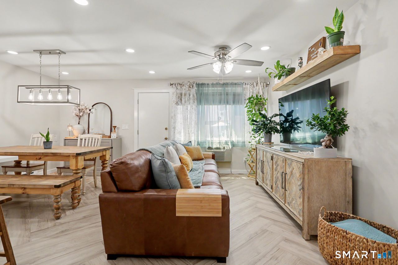 181 West Walk 181