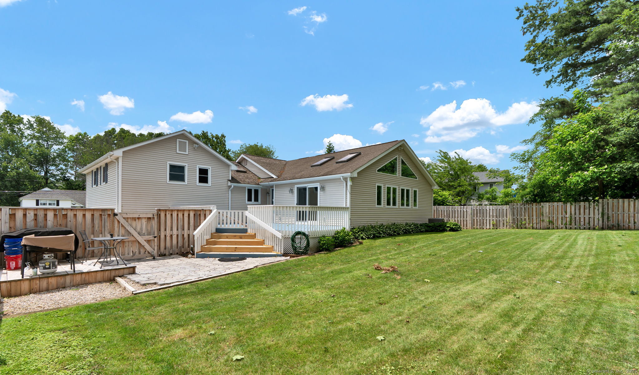 118 Harding Avenue