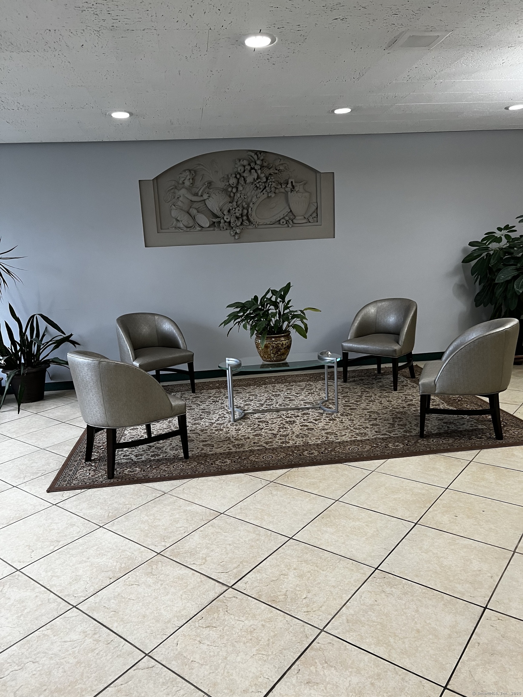 Bridgeport, Connecticut 06604, United States, 1 Bedroom Bedrooms, ,1 BathroomBathrooms,Residential,Pending,226687