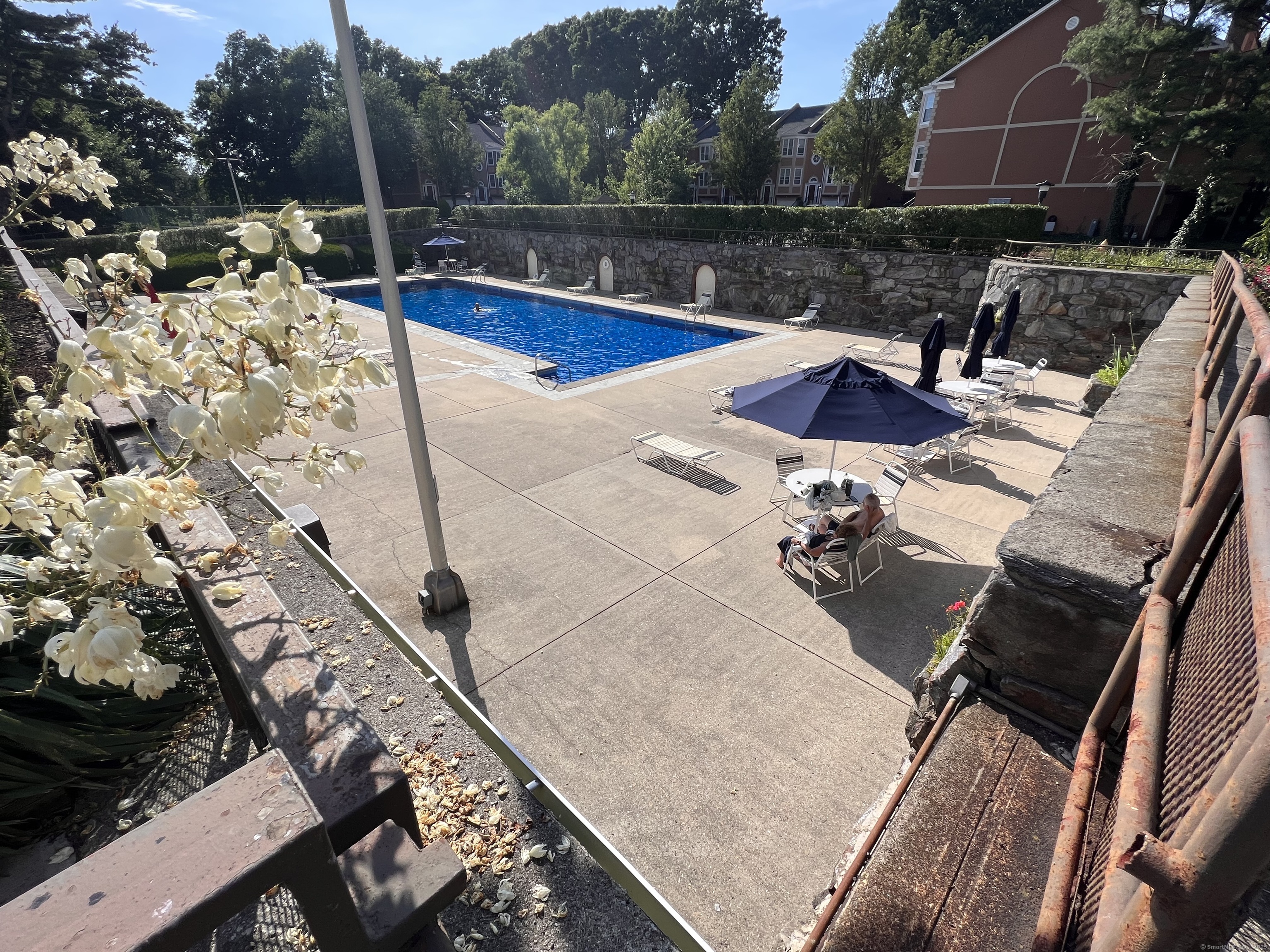 Bridgeport, Connecticut 06604, United States, 1 Bedroom Bedrooms, ,1 BathroomBathrooms,Residential,Pending,226687