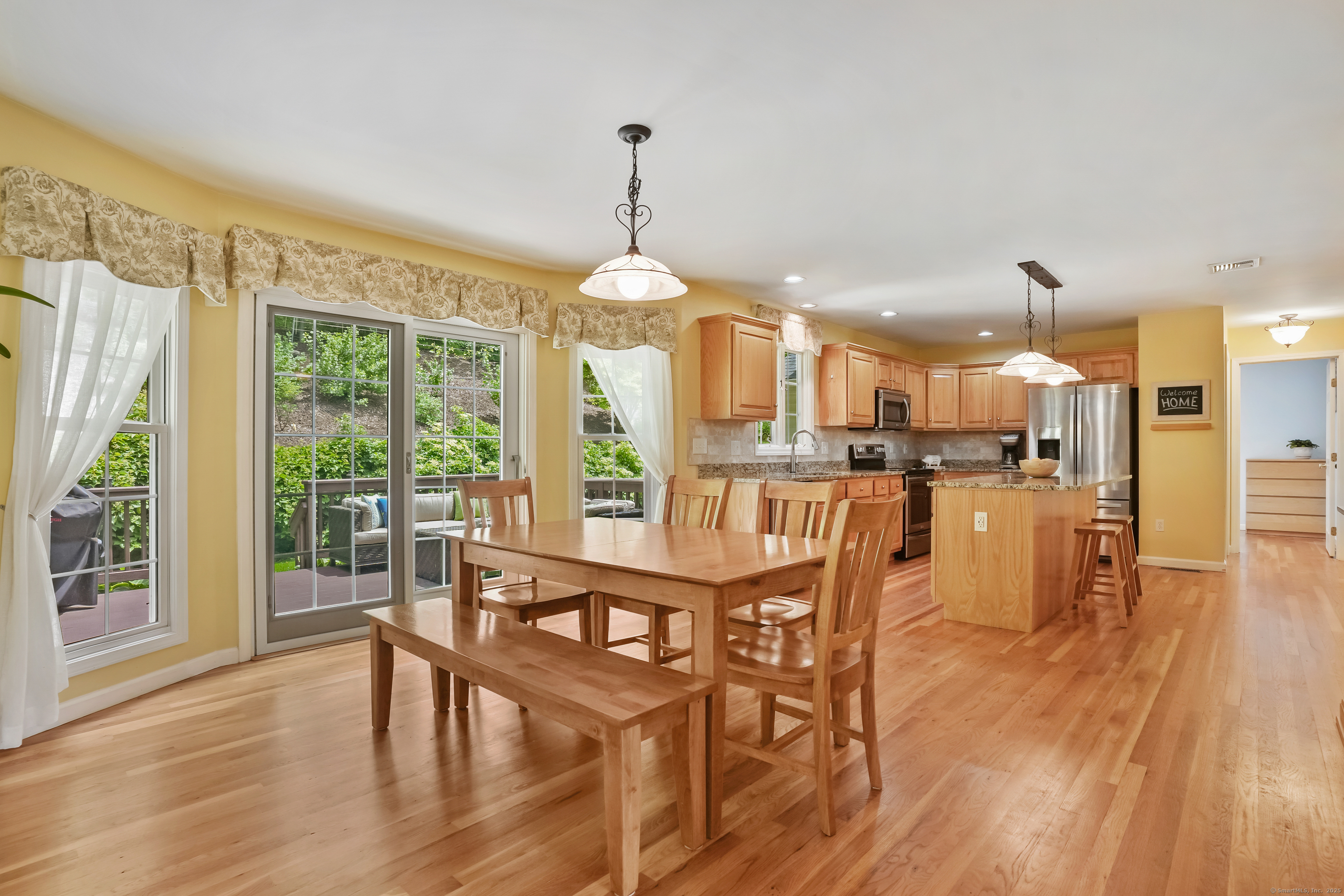 22 Gelding Hill Road, Newtown, Connecticut image 9