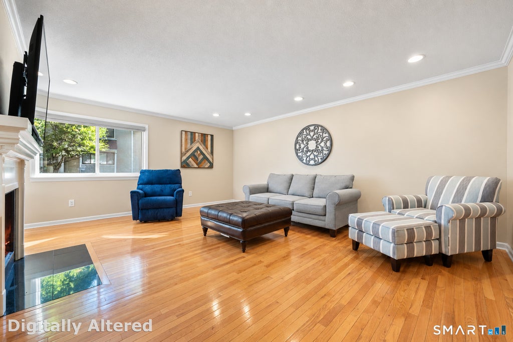 Photo of 118 Sunrise Hill Road #118, Norwalk, CT 06851 (MLS # 24203984)