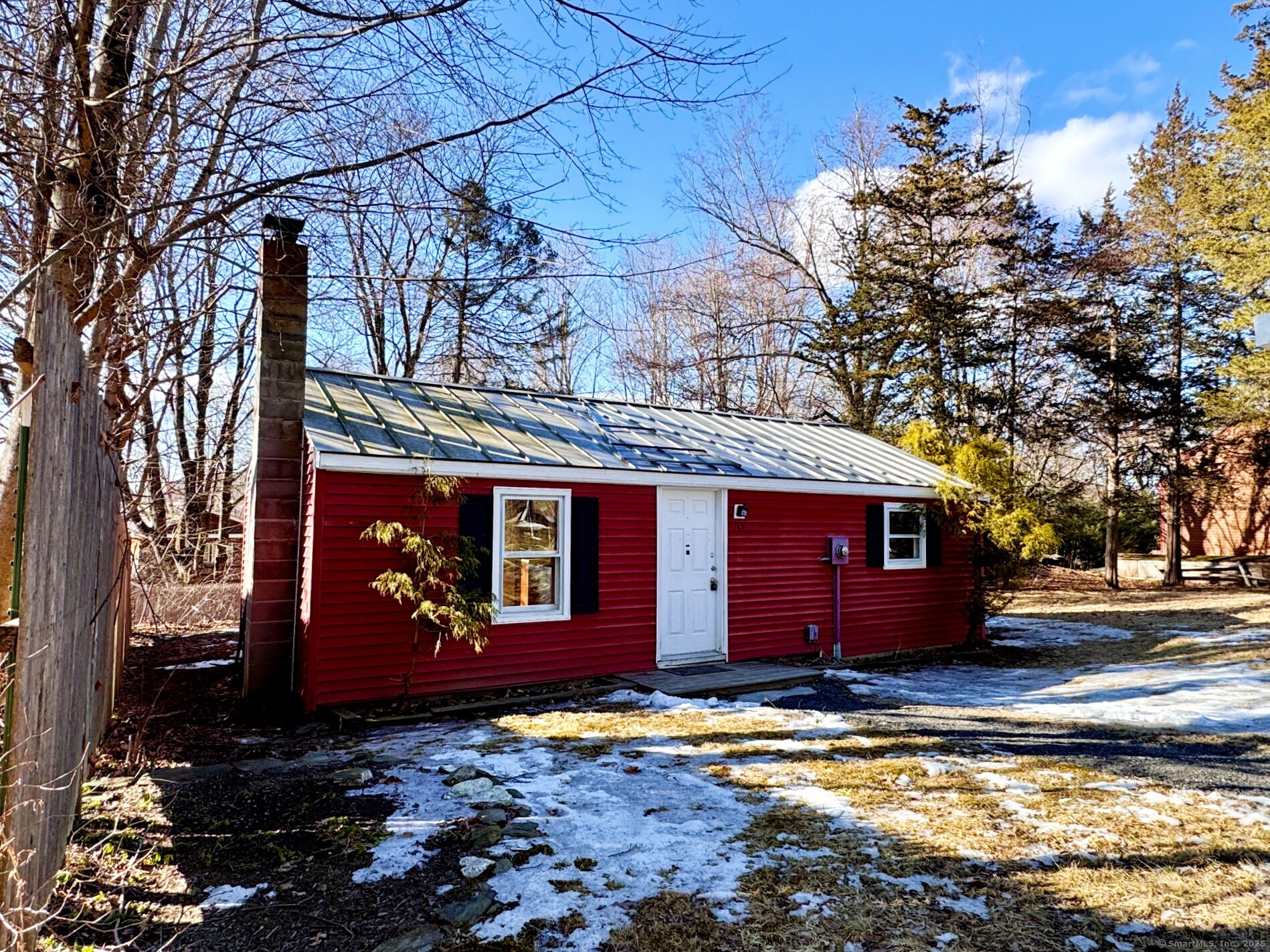 Rental Property at Cedar Road, Sharon, Connecticut - Bedrooms: 1 
Bathrooms: 1 
Rooms: 3  - $1,550 MO.
