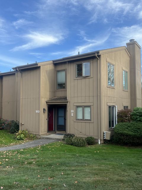 10 Pilgrim Harbor D Wallingford CT 06492