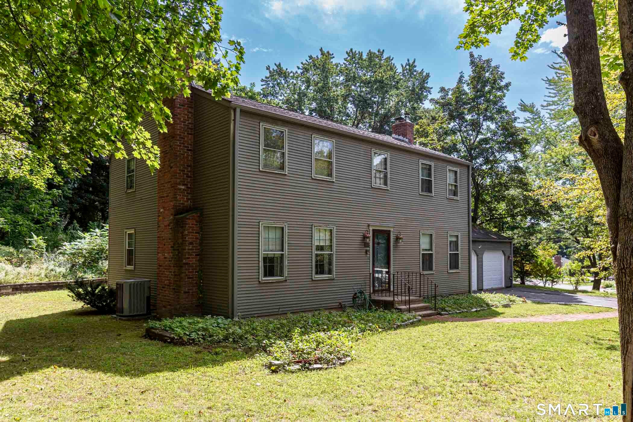 17 Greendale Avenue