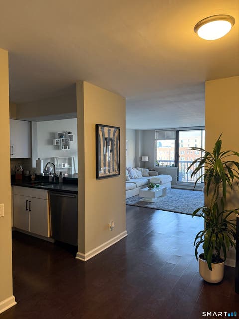 Tiny photo for 25 Forest Street #7F, Stamford, CT 06901 (MLS # 24184338)