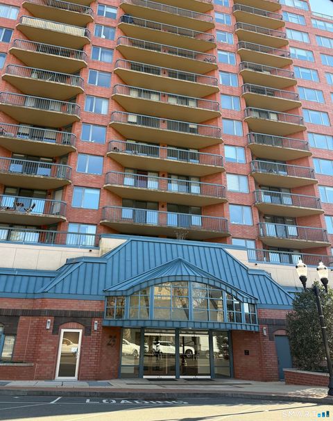 Tiny photo for 25 Forest Street #7F, Stamford, CT 06901 (MLS # 24184338)