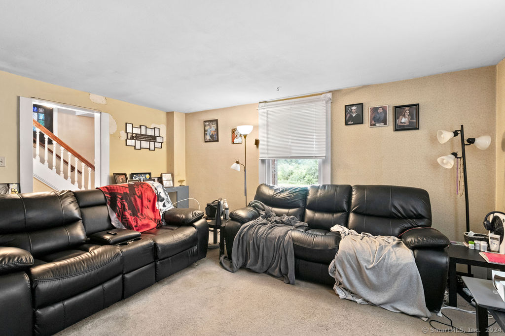 210 Brewer Street, East Hartford, Connecticut image 9