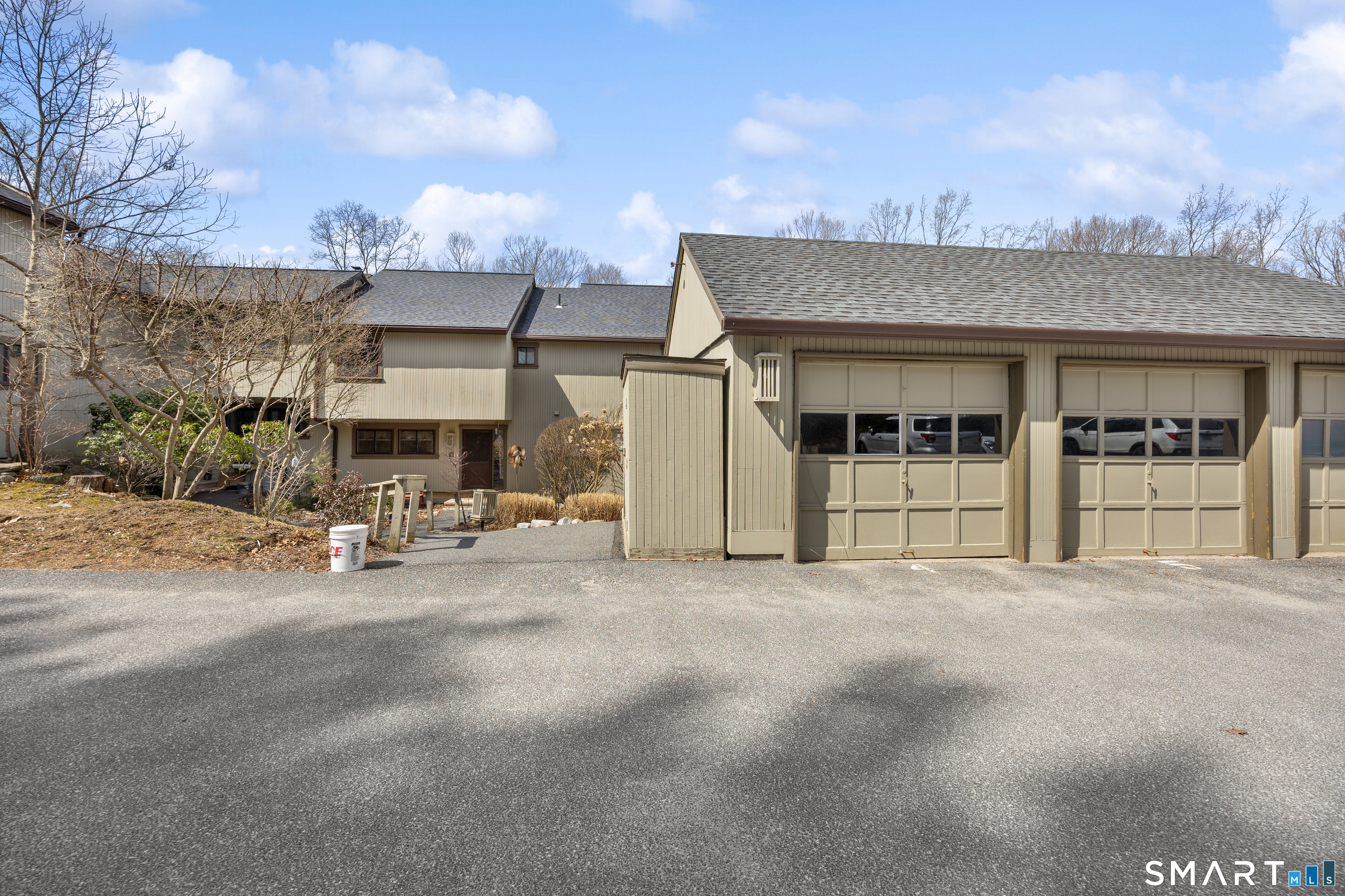4 Deer Hill Court 4