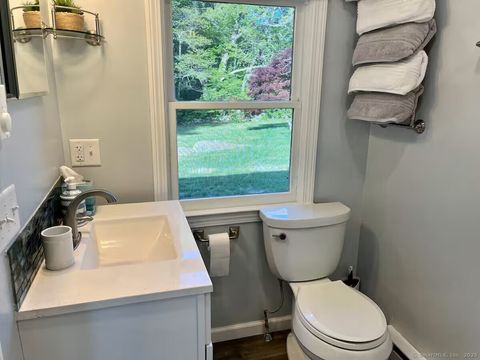 Tiny photo for 424 Pequot Avenue, Groton, CT 06355 (MLS # 24136216)