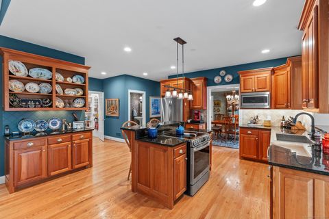 Tiny photo for 18 Daniel Circle #18, Suffield, CT 06078 (MLS # 24140241)