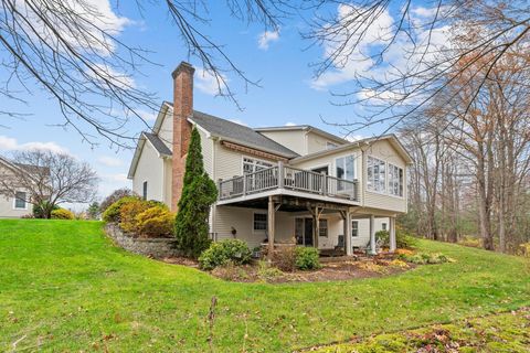 Tiny photo for 18 Daniel Circle #18, Suffield, CT 06078 (MLS # 24140241)