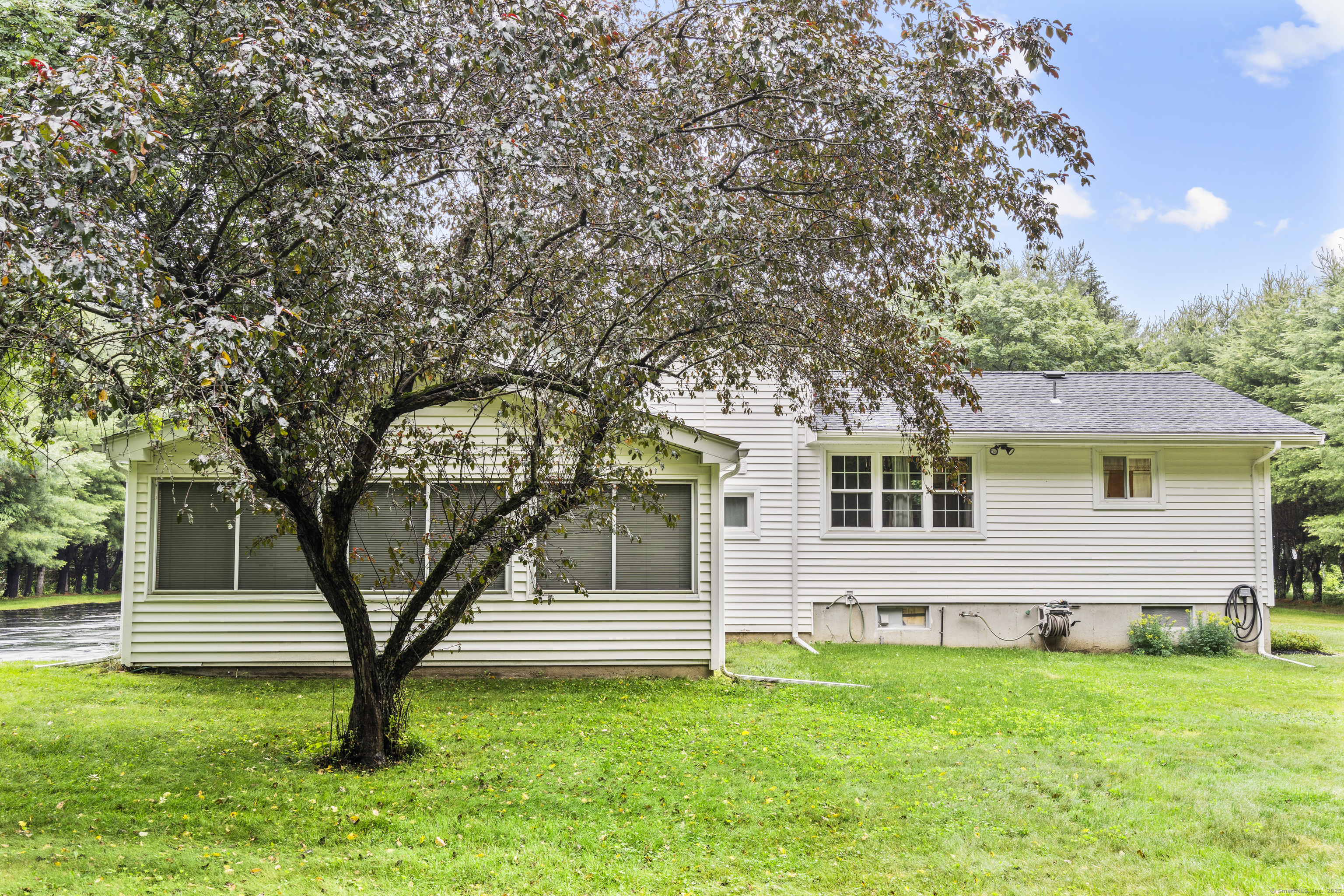 355 West Avon Road