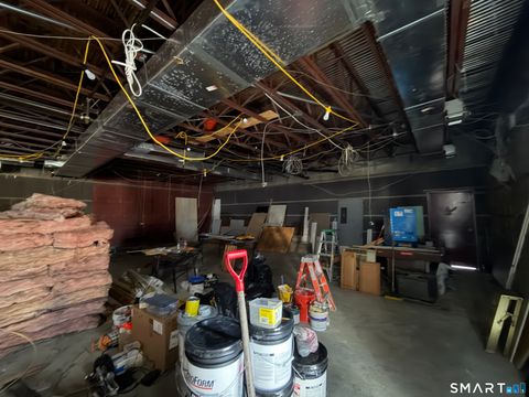 Tiny photo for 554 Wethersfield Avenue, Hartford, CT 06114 (MLS # 24151821)