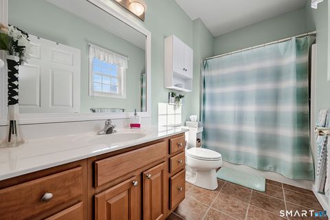 Tiny photo for 11 Partridge Run #11, Enfield, CT 06082 (MLS # 24155377)