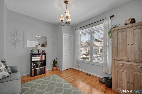 Tiny photo for 11 Partridge Run #11, Enfield, CT 06082 (MLS # 24155377)