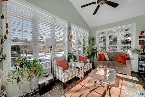 Tiny photo for 11 Partridge Run #11, Enfield, CT 06082 (MLS # 24155377)