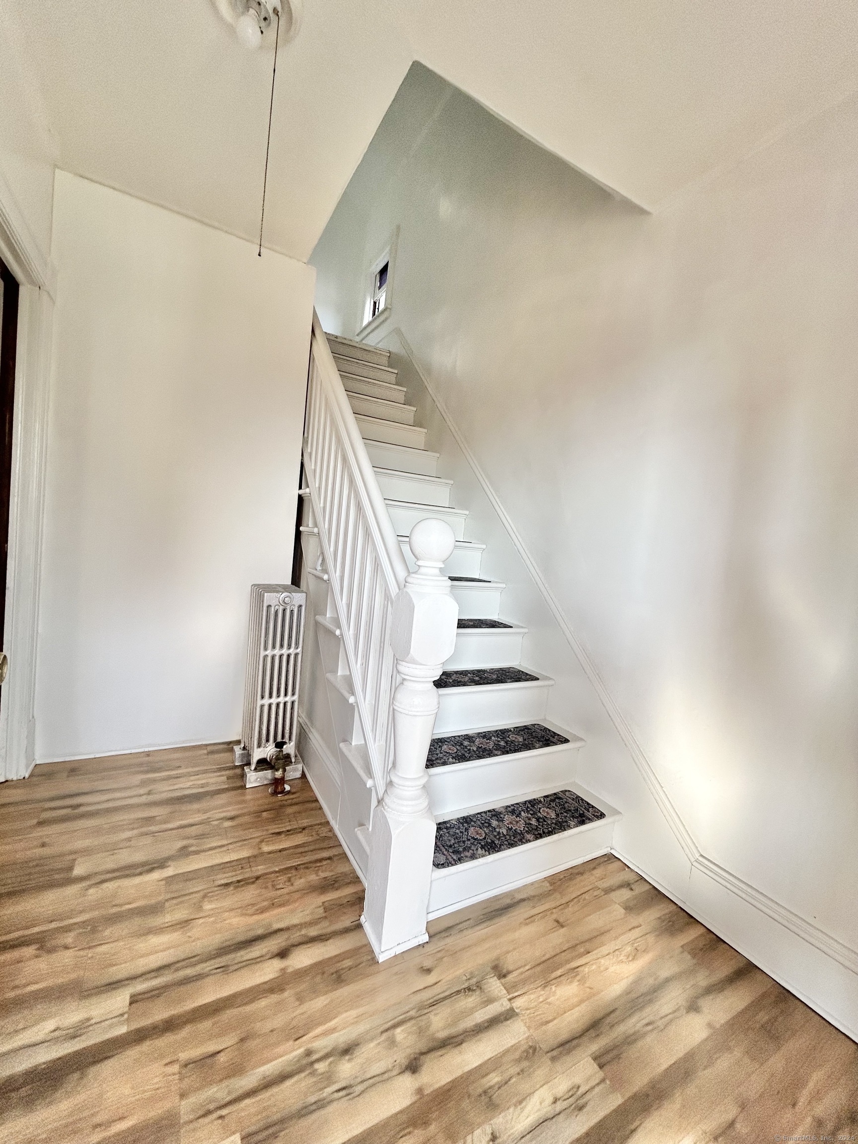 36 W High Street, New London, Connecticut image 11