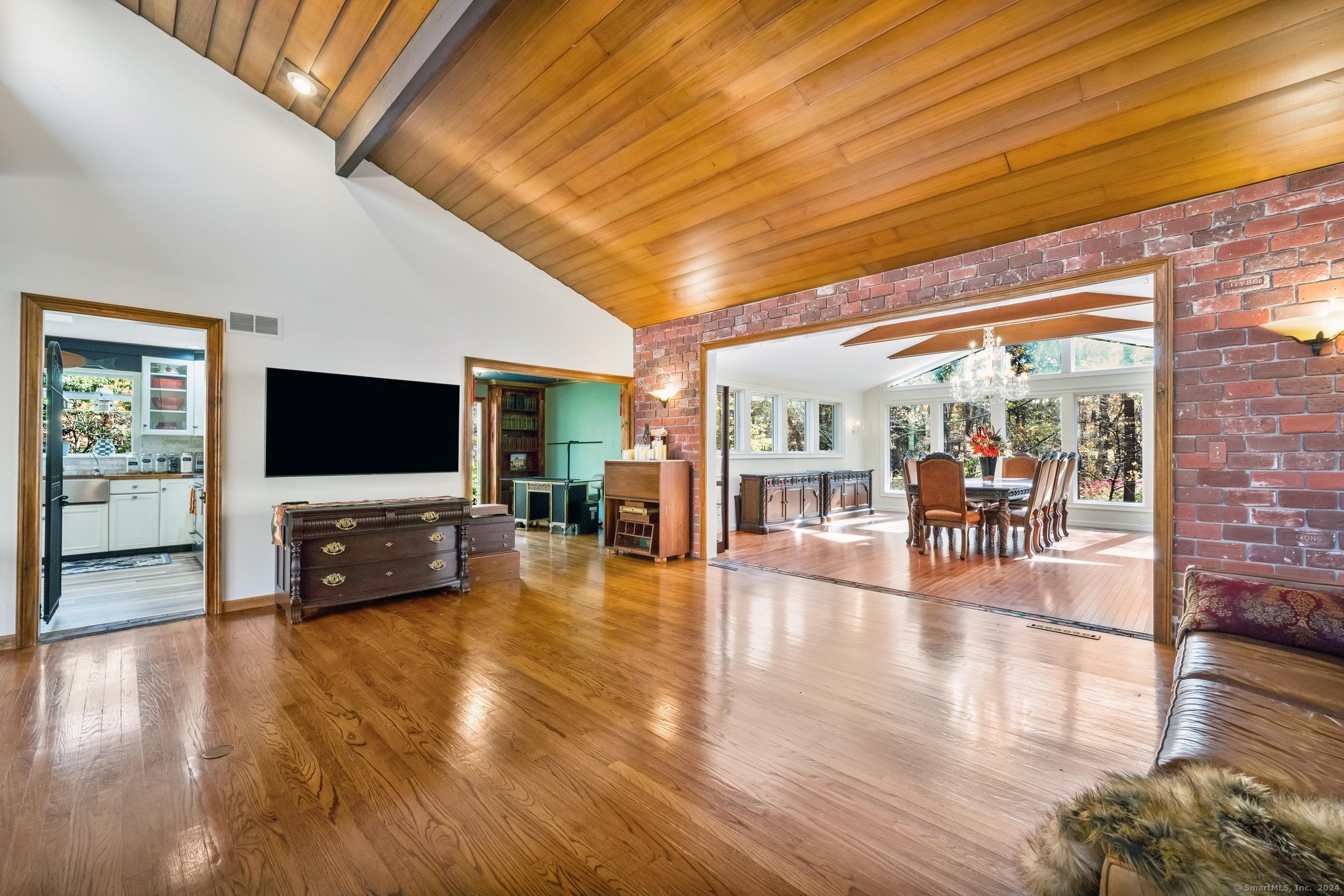 191 Ford Road, Woodbridge, Connecticut image 10