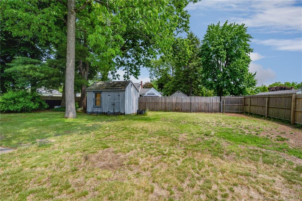 Photo 18 of 19 of 50 Wilstar Circle house