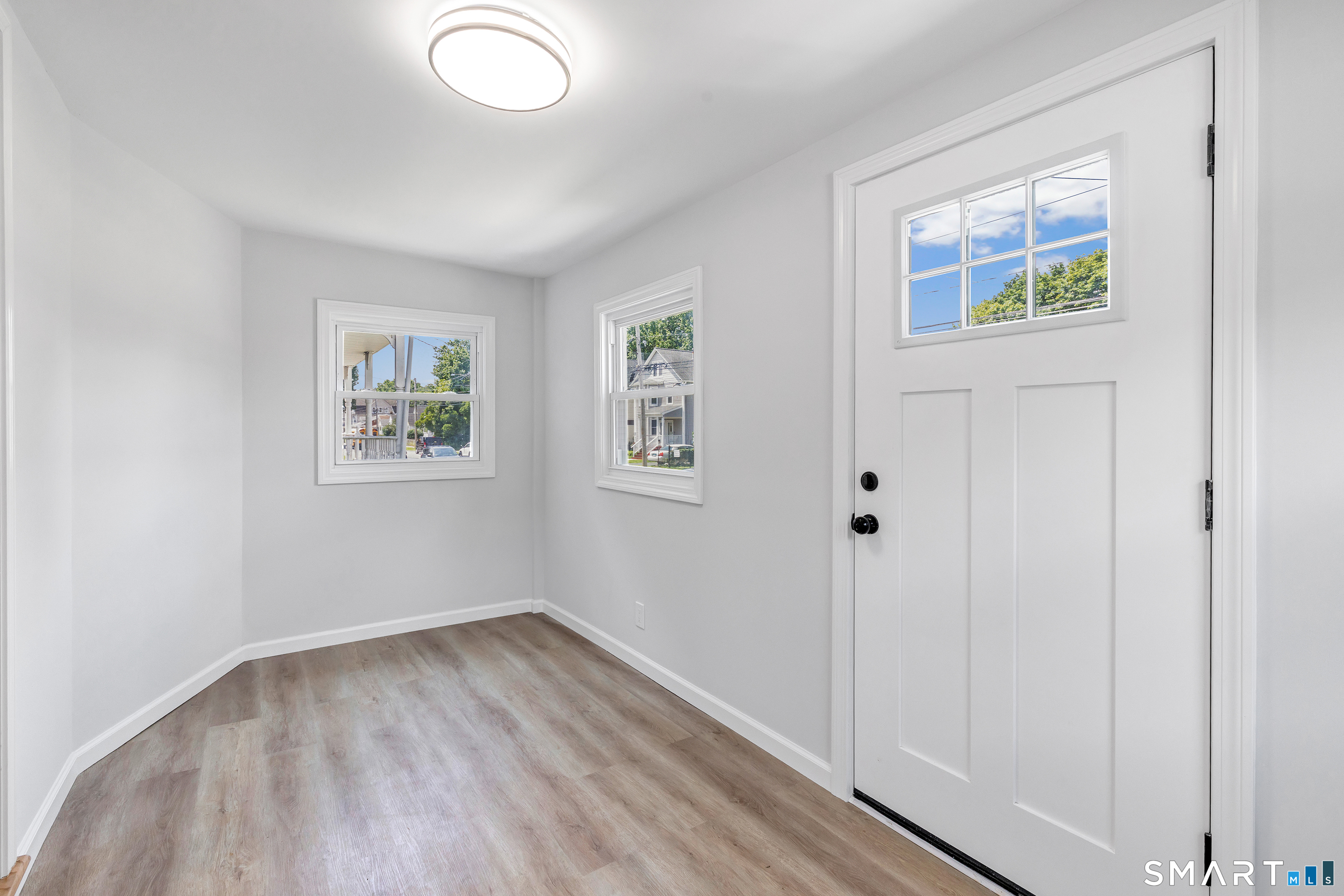 41 Burritt Avenue