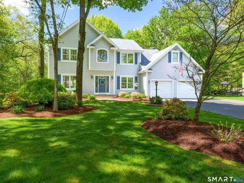 Photo of 4 Crystal Lane, Wallingford, CT 06492 (MLS # 24175382)