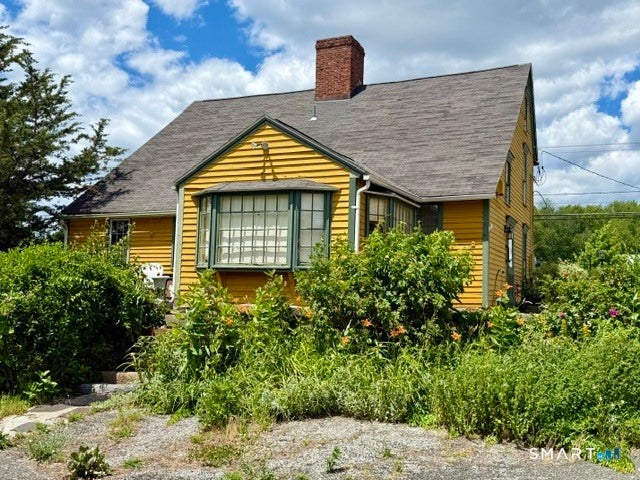 596 Main Street