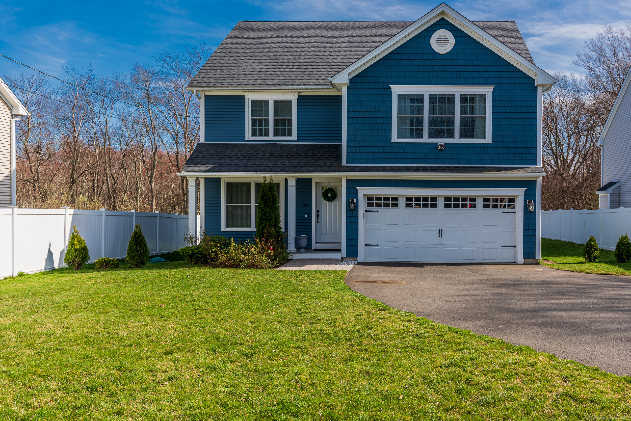 Property for Sale at 235 Long Hill Cross Road, Shelton, Connecticut - Bedrooms: 4 
Bathrooms: 3 
Rooms: 7  - $729,000