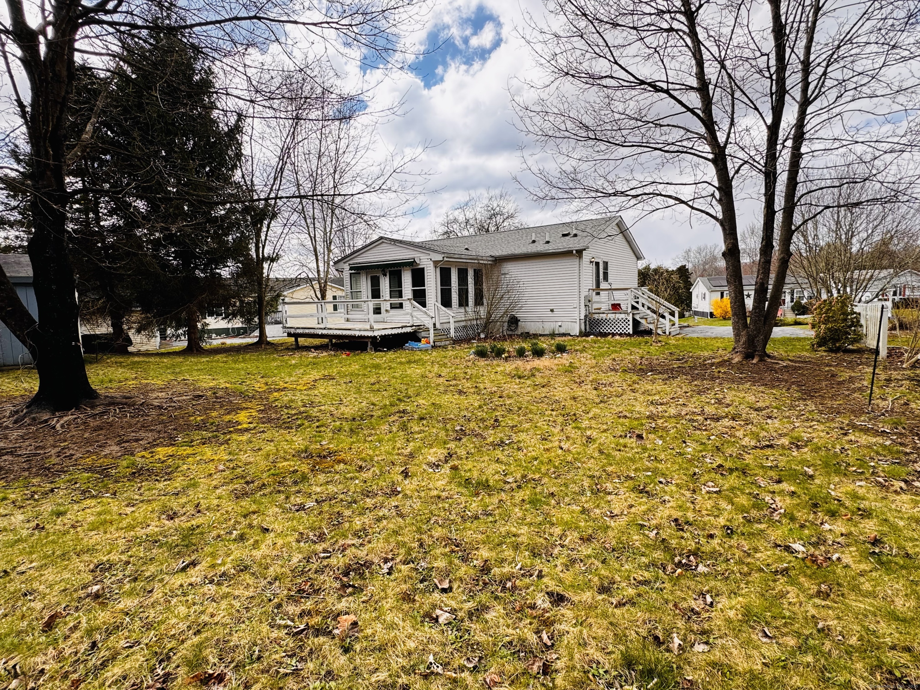 28 Connecticut Drive, Plainfield, Connecticut image 4