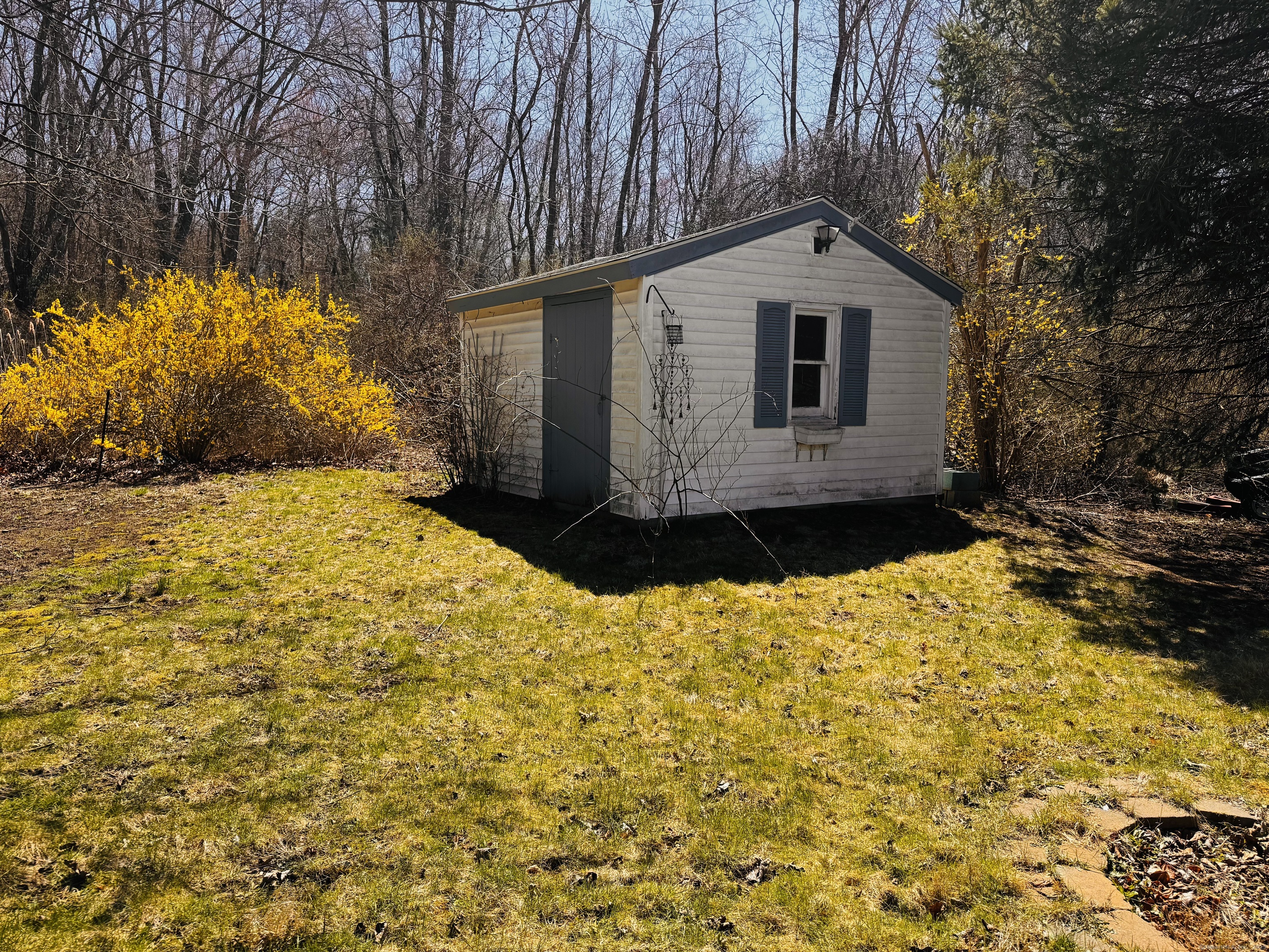 28 Connecticut Drive, Plainfield, Connecticut image 6