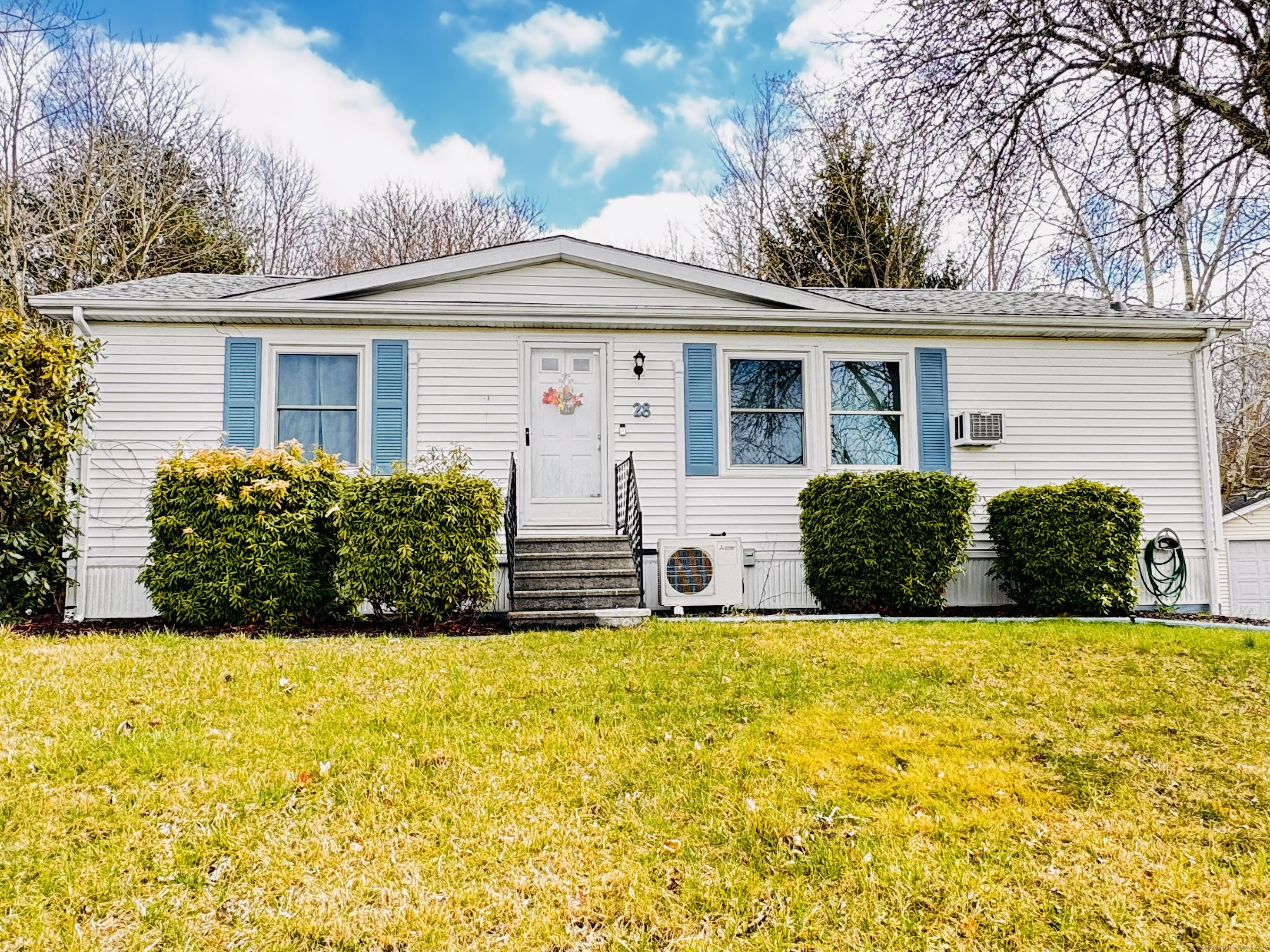 28 Connecticut Drive, Plainfield, Connecticut image 2